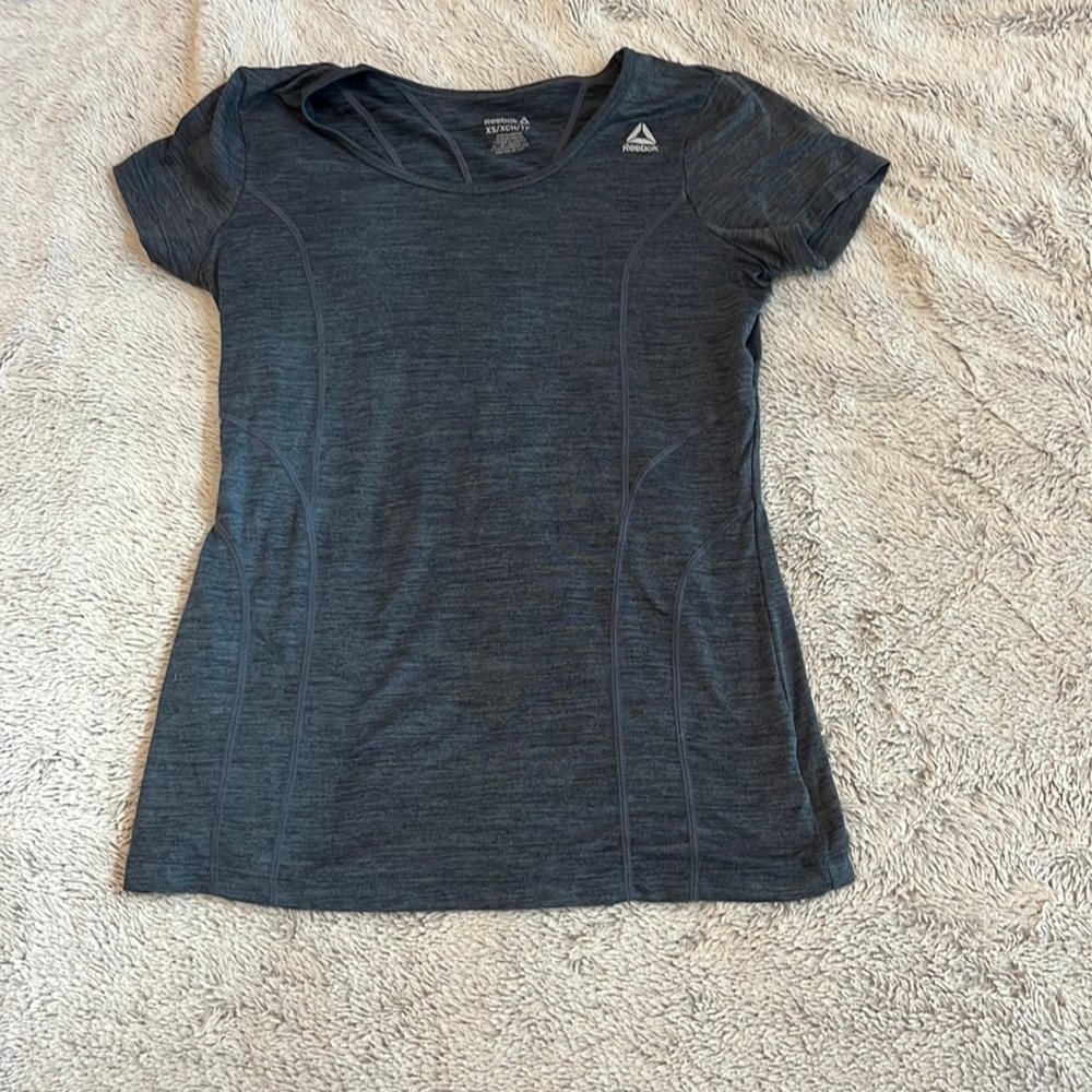 Reebok dri fit Tee